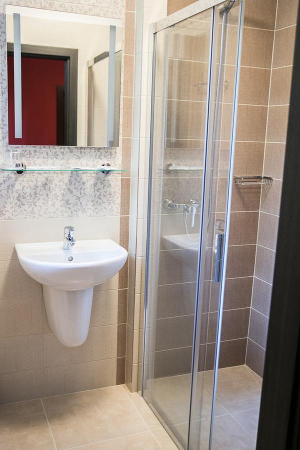 Hotel Best Ostrava Bagian luar foto