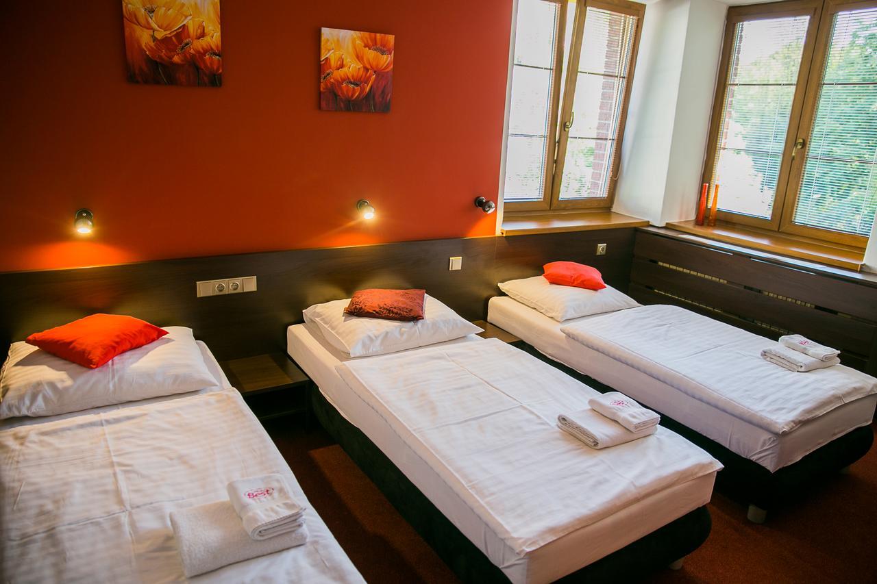 Hotel Best Ostrava Bagian luar foto